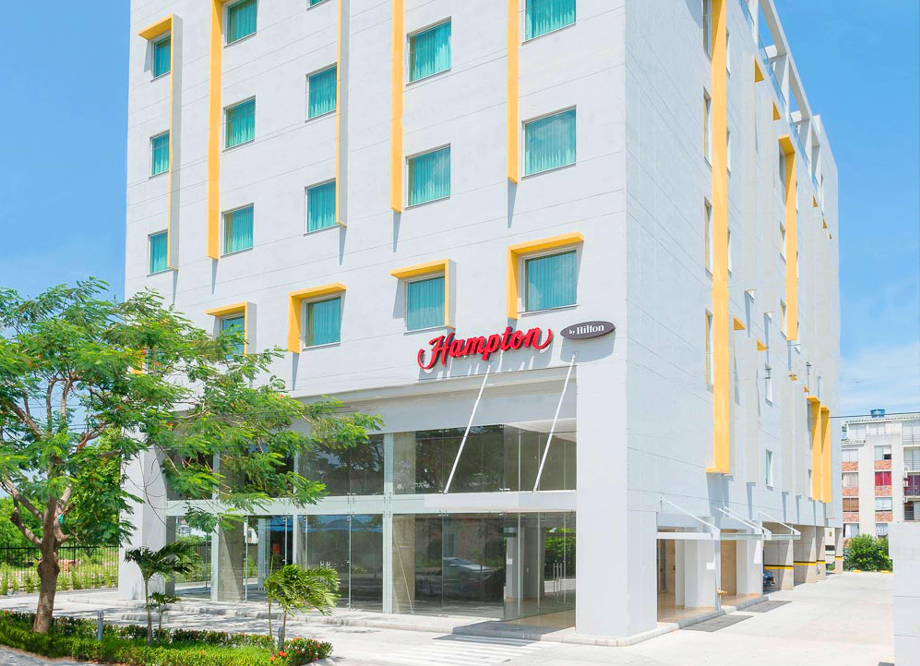 Hampton By Hilton Yopal Hotel Exterior photo