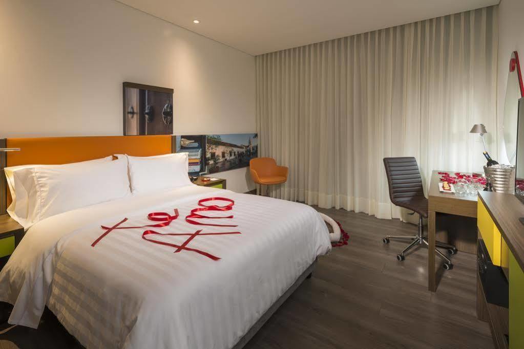 Hampton By Hilton Yopal Hotel Exterior photo